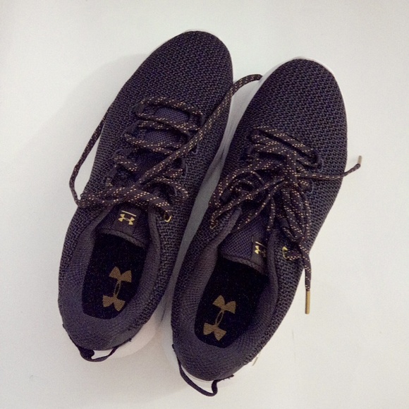 New Under Armour With Ripple MTL Grey Women's Size US 10 - Picture 13 of 17